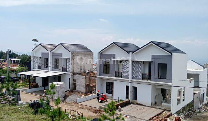 Jual RUMAH VILLA DP dan Cicilan RINGAN Dekat TOL PADALARANG dan Stasiun Kereta Api Cepat Indonesia KCIC jakarta bandung 
 1