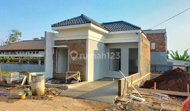 Jual Rumah DESAIN SUKA-SUKA 500 jutaan di Cihanjuang dekat Cimahi
 2