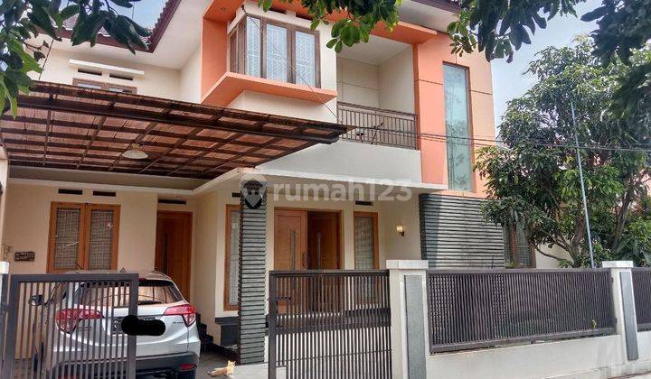 Jual Rumah MEWAH dekat ALUN-ALUN kota Cimahi CANTIK BANGET  1