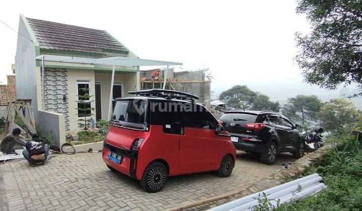 Jual RUMAH cantik Dekat Kantor DPRD Bandung BARAT Harga MURAH meriah 
 1