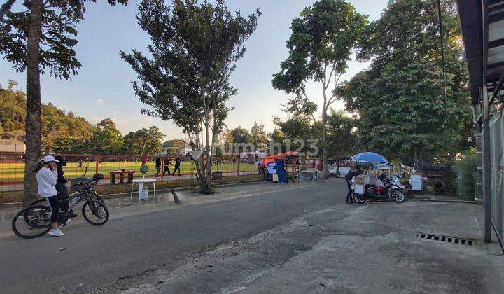 Rumah Semi Villa LUAS dan STRATEGIS dekat Floating Market Setiabudi Lembang bandung dijual  2