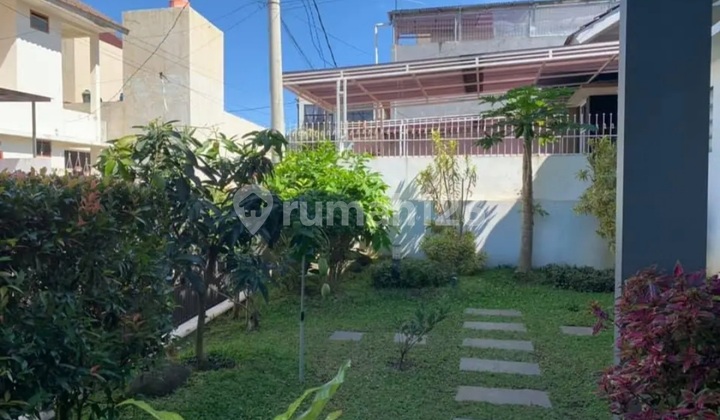 For sale in Ciwaruga, Polban, Sayap Gegerkalong, Setiabudi, Bandung. 2