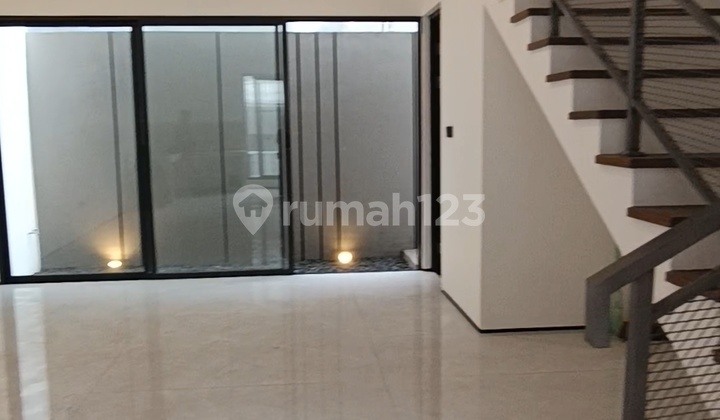 Jual Rumah Desain Unik Harga Menarik Dekat Rs Mayapada Buahbatu Kiaracondong Turangga Bandung  2