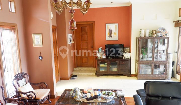 For Sale: Spacious and Cozy House Near Pasteur Toll Road, Setrasari, Setra Sari, Bandung 2