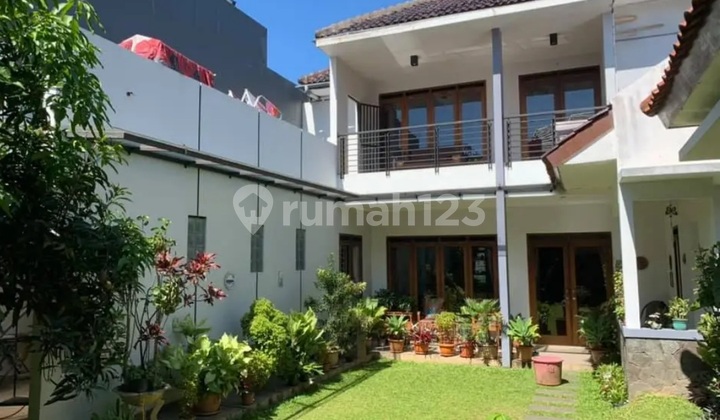 Jual Rumah Luas dan Murah di Ciwaruga Polban Sayap Gegerkalong Setiabudi Bandung Dijual