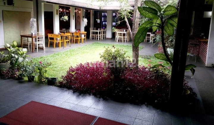 Sell Super Strategic House in Sayap Pajajaran Bandung, Ideal for Restaurant/Cafe or Residence 2