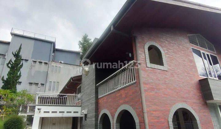 Jual Rumah Villa Mewah Di Setrasari Pasteur Setiabudi Bandung
 2