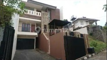 Jual Rumah 3 Lantai Luas di Setiabudi Setia Budi Bandung Utara Harga Murah Jual Rumah 3 Lantai Luas di Setiabudi Setia Budi Bandung Utara Harga Murah