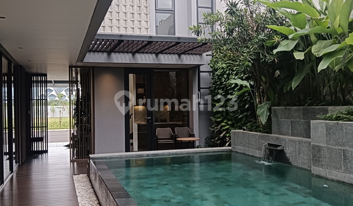Rumah Mewah Kamar Banyak bisa Tambah Kolam Renang di Summarecon Bandung Harga Paling Affordable Dijual