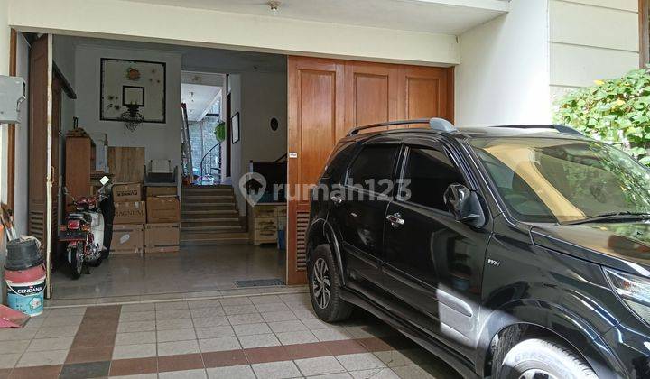 Jual Rumah Nyaman Dan Luas Dekat Setrasari Mall Pasteur Bandung 2