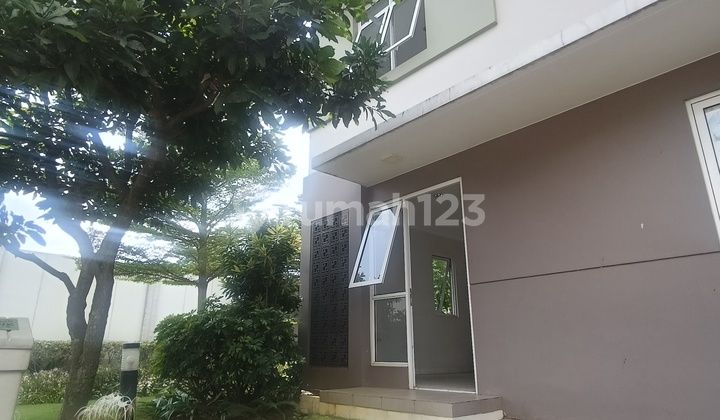 Jual Bu (Butuh Uang) Rumah Hook Luas di Summarecon Bandung Dijual Murah di Bawah Pasaran Jual Bu (Butuh Uang) Rumah Hook Luas di Summarecon Bandung Dijual Murah di Bawah Pasaran