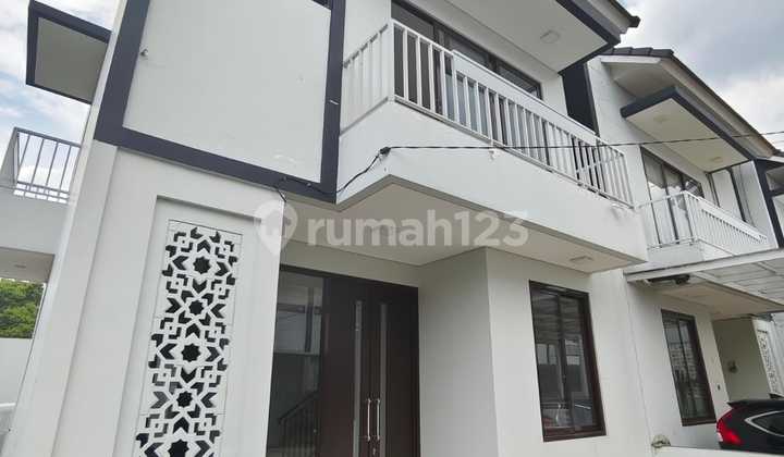 Jual Rumah Luas Lokasi Strategis Di Antapani Bandung Posisi Hook Jual Rumah Luas Lokasi Strategis Di Antapani Bandung Posisi Hook
