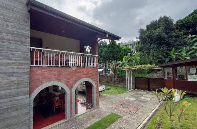 Jual Rumah Villa Mewah Di Setrasari Pasteur Setiabudi Bandung
 1