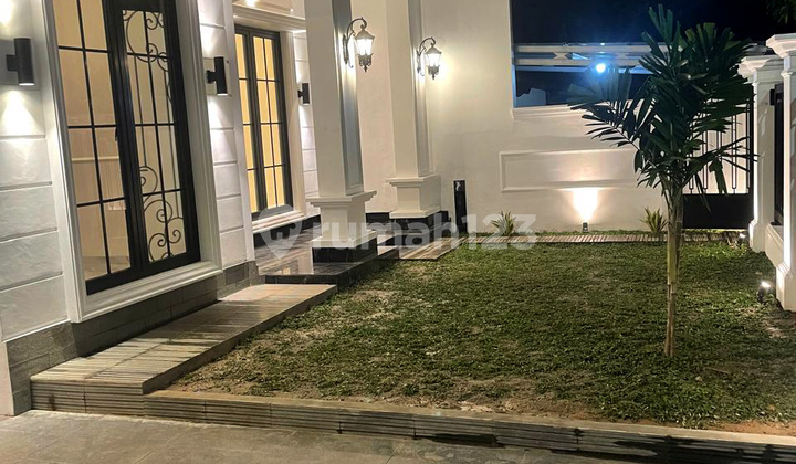 Very Sturdy Nice New House With Swimming Pool, Strategic Location 2