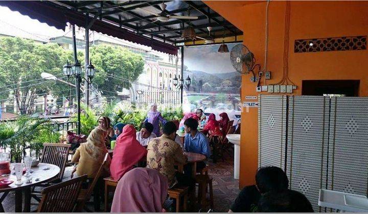  Restoran Ciputat Timur di Lokasi Strategis, Beserta Perlengkapan 2