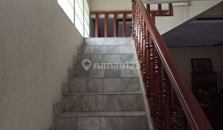Rumah Semi Mewah di Tanah Kusir Jakarta Selatan 10