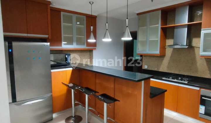 dapur apt. hamptons jual cepat murah,combine