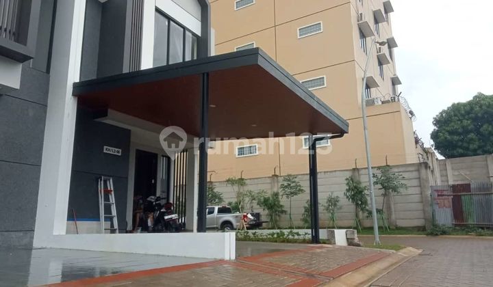 For Sale Hook House in Kebayoran Bintaro South Tangerang 2
