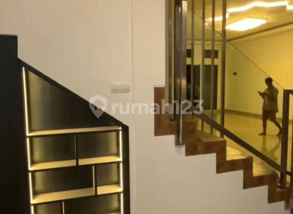 Modern Minimalist House, Strategically Located in Nusaloka BSD, Tangerang Modern Minimalist House, Strategically Located in Nusaloka BSD, Tangerang