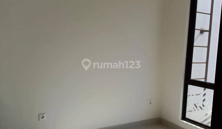 Dijual Rumah Minimalis di Podomoro Park Bandung 2