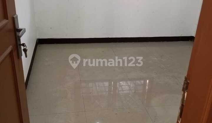 Disewa Rumah Kopo Permai Bangunan Terawat Baru Renovasi 1