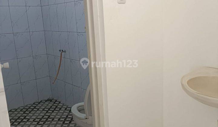 Disewakan Rumah Siap Huni  Di Taman Kopo Indah 1 2