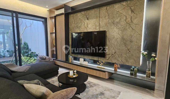 Rumah Indent Minimalis Lux di Summarecon Bandung, Hillary 1