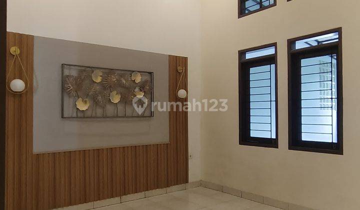 Dijual Rumah Minimalis Cantik Nan Keren di Taman Kopo Indah Tki 3