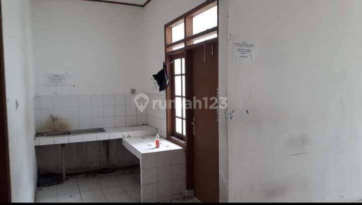 Disewakan Rumah Cocok Untuk Ditinggali gudang di Taman Kopo Indah 4