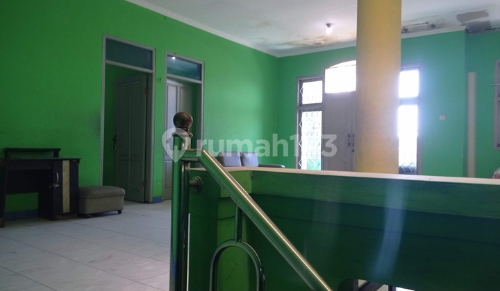  Disewakan Ruko 3 Lantai di Mainroad Kopo Sayati 