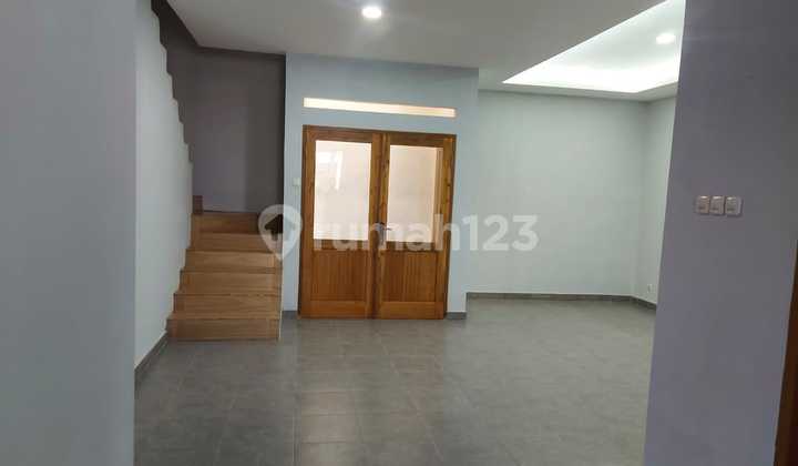 Dijual Cepat Rumah Baru Renov 2 Lantai Di Komplek Bali View Ciganitri Bandung Dijual Cepat Rumah Baru Renov 2 Lantai Di Komplek Bali View Ciganitri Bandung