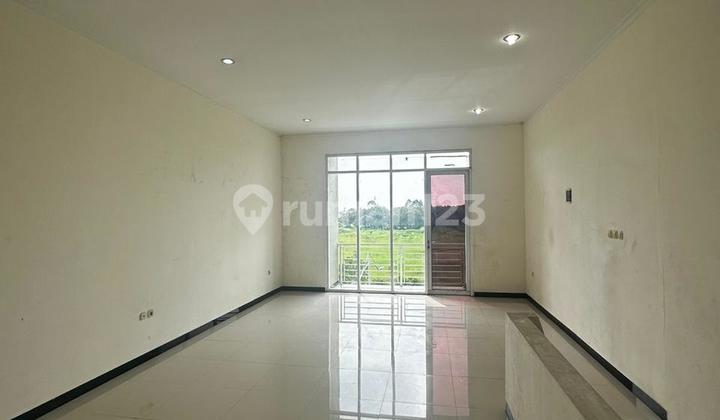 Disewakan Ruko 3  Lantai di Taman Kopo Indah TKI 5