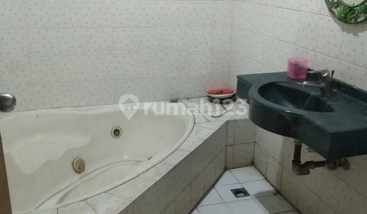 Disewakan Rumah lantai bawah saja Turangga belakang Horison Bandung 2