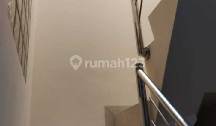 Jual Rumah Siap Pakai di Sayap Peta, Lingkar Selatan 2