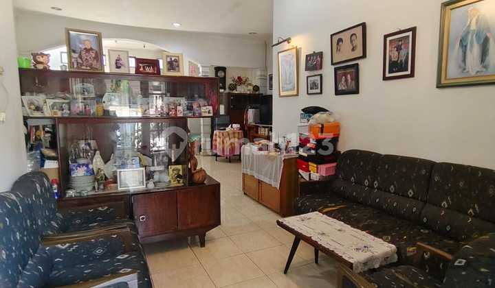 For Sale Well-Maintained House in Taman Kopo Indah TKI 1 2