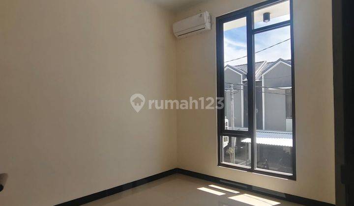 Disewakan Rumah Baru Minimalis di Taman Kopo Indah TKI 5, Gardenville 