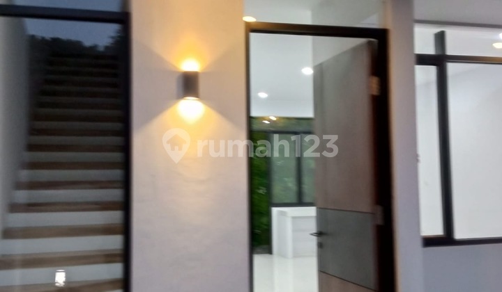 Jual Rumah Baru Minimalis 2 Lantai di Leuwi Sari 