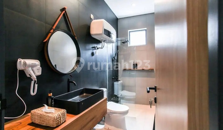 Dijual Rumah Villa Lux Furnished Area Sarijadi Bandung  2