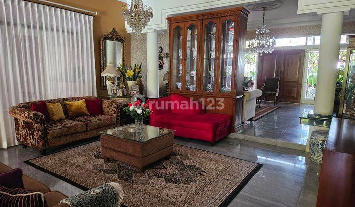 Dijual Rumah Impian Mewah Strategis Area Sarijadi Dekat Gegerkalong Bandung Utara 1