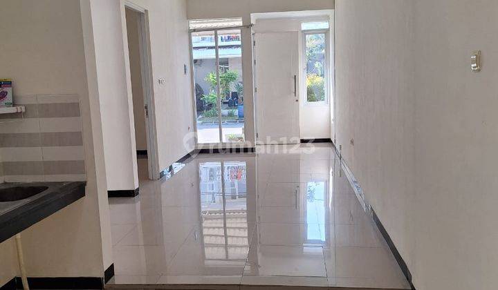 Disewakan Rumah Minimalis di Taman Kopo Indah TKI V 1
