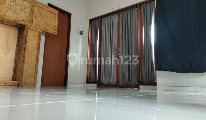 For Sale Move-In Ready House in Cherry Field Complex