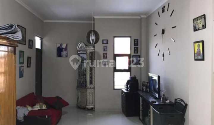 Di Jual Ruko 2.5 Lantai, Siap Pakai. Mainroad Terusan Kopo