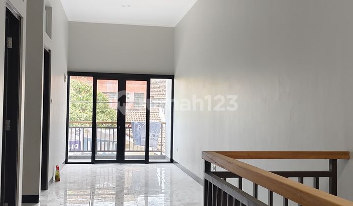 Dijual Rumah Baru Minimalis 2 Lantai di Taman Kopo Indah TKI 1 Dijual Rumah Baru Minimalis 2 Lantai di Taman Kopo Indah TKI 1