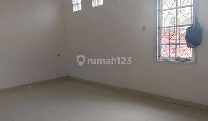 Disewakan Rumah Lux di Taman Kopo Indah Tki 2 2