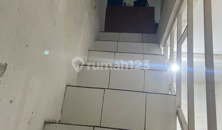 For Sale House in Kopo Permai 1 2