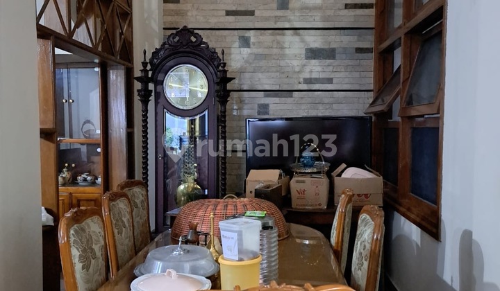 Rumah Mewah 2 Lantai Siap Huni di Lokasi Strategis Kembar, Moh. Toha Bandung. 2