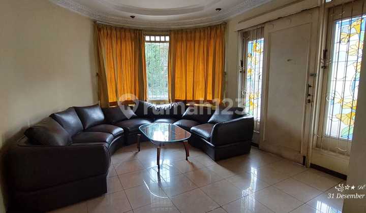 For Rent 2-Story House in Sayap Suryasumantri - North Bandung For Rent 2-Story House in Sayap Suryasumantri - North Bandung