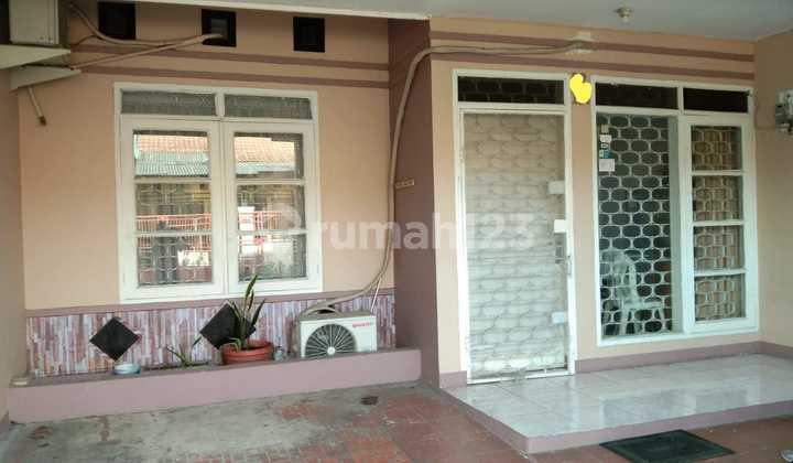 For Sale: Move-In Ready House in Taman Kopo Indah 3