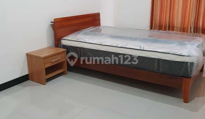 For Sale 2-Story Minimalist House in Taman Kopo Indah 5 2