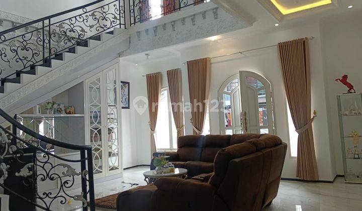 Rumah Megah, Mewah Keren Di Desa Panundaan Ciwidey 1